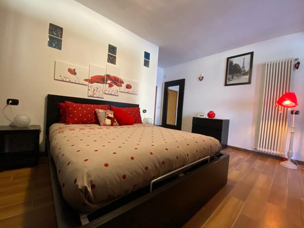 Nidi Del Faggio Rosso - Family Holiday Home Maresca Bagian luar foto